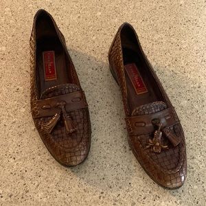 Cole Haan loafers. Brown weave.